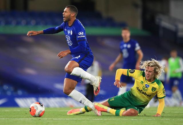 次比赛中都 次比赛中都