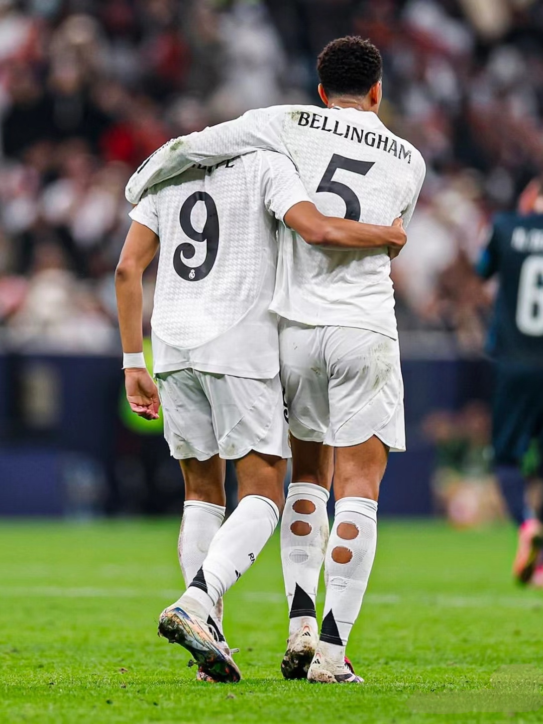 赛中如履平 赛中如履平