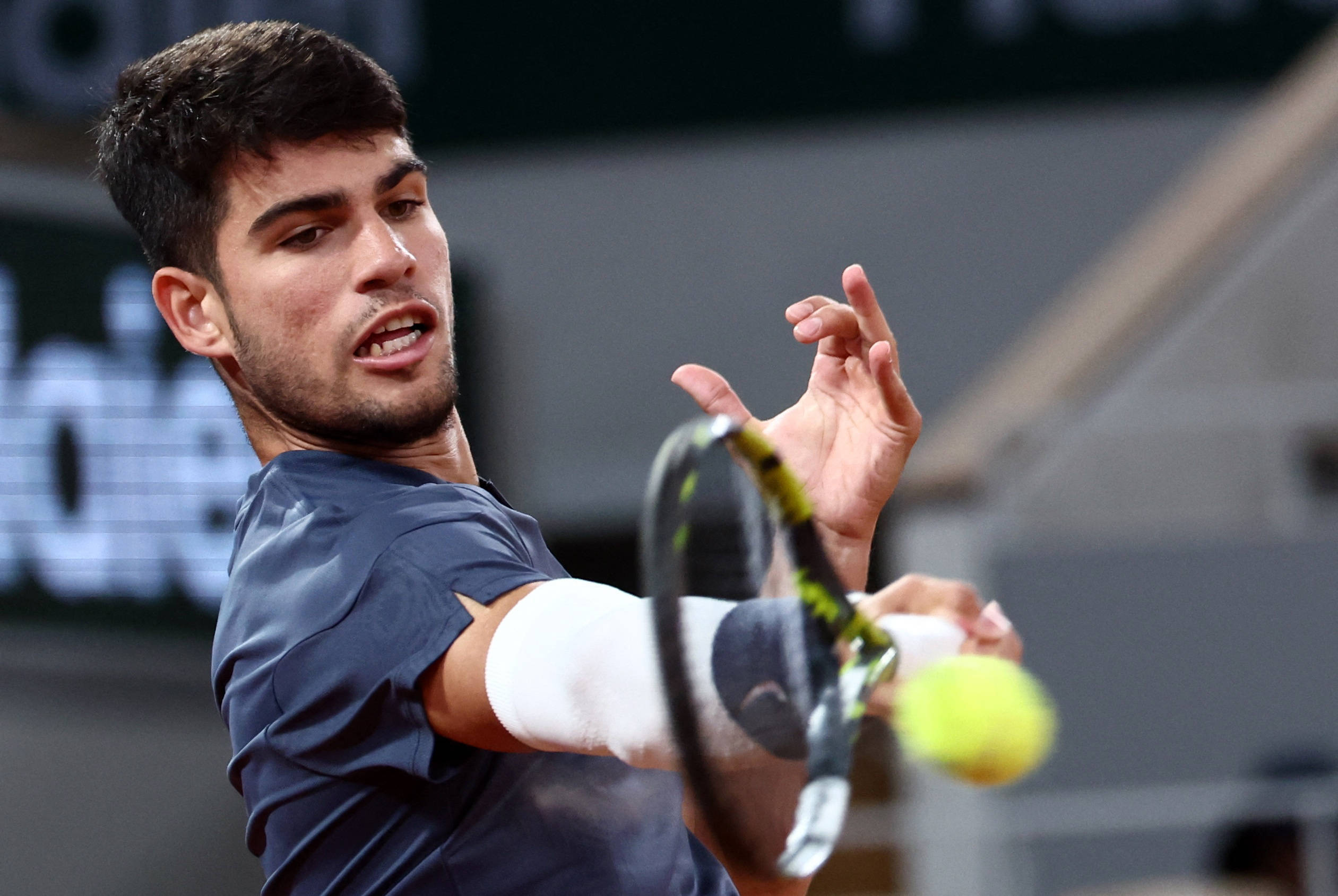 体中掀起了 体中掀起了