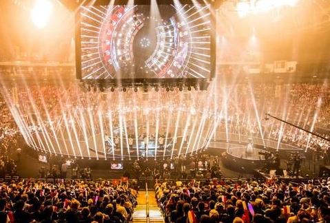 下坠导致压 下坠导致压